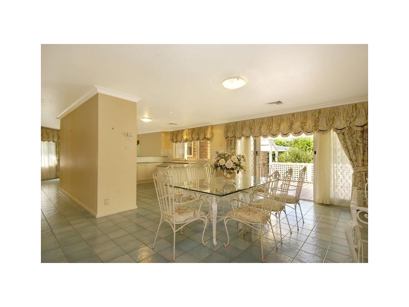 2 Golders Green Way, Glenhaven NSW 2156