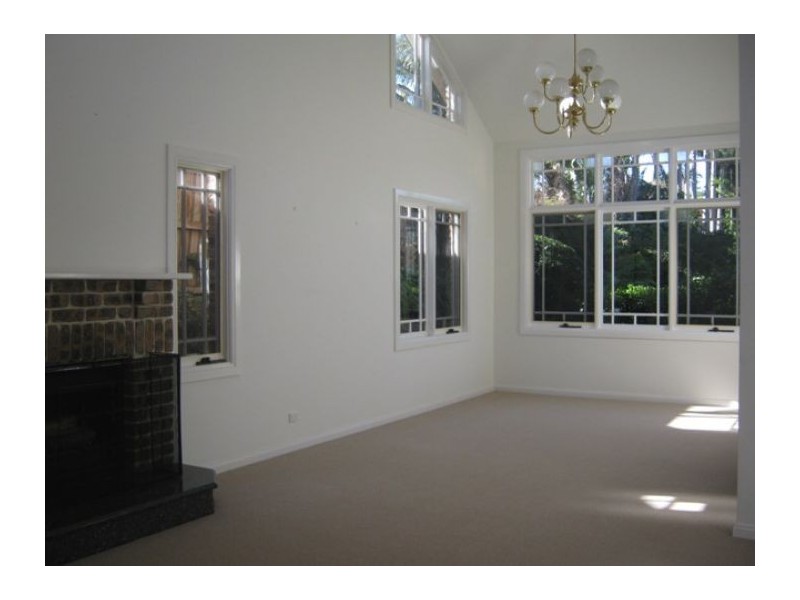 8 Yanigan Place, West Pennant Hills NSW 2125