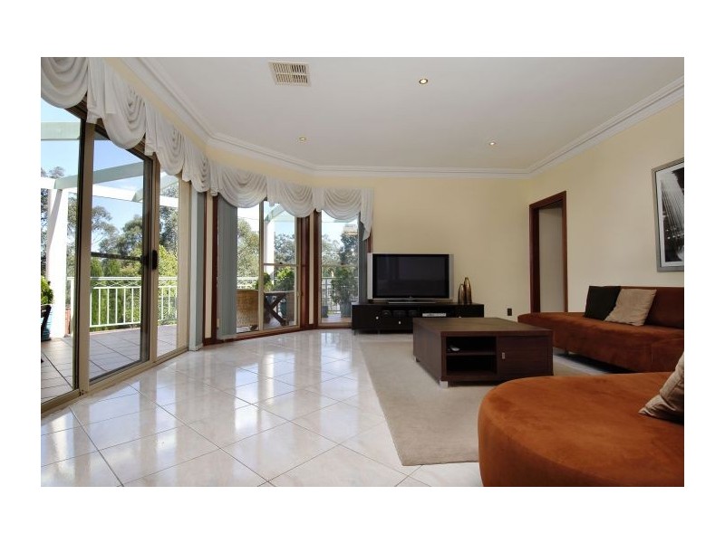 26 Larissa Avenue, West Pennant Hills NSW 2125