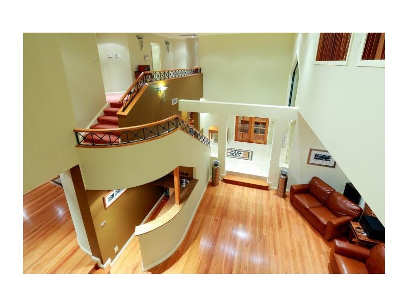 9 Bron Close, West Pennant Hills NSW 2125