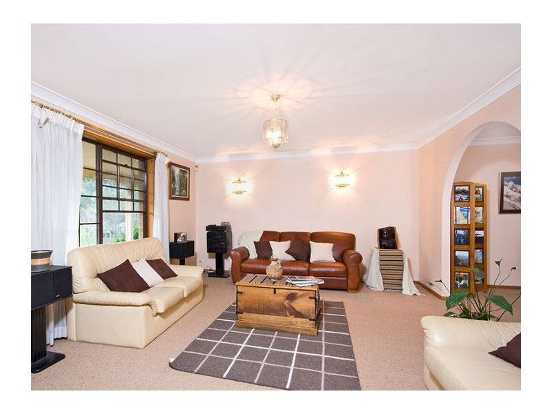 40 Edward Bennet Dr, Cherrybrook NSW 2126