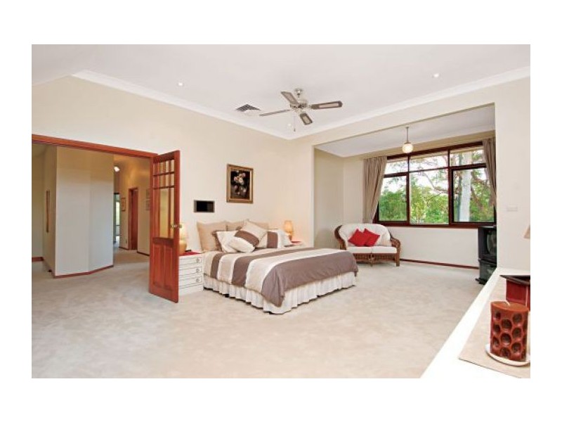 6 Corella Court, West Pennant Hills NSW 2125
