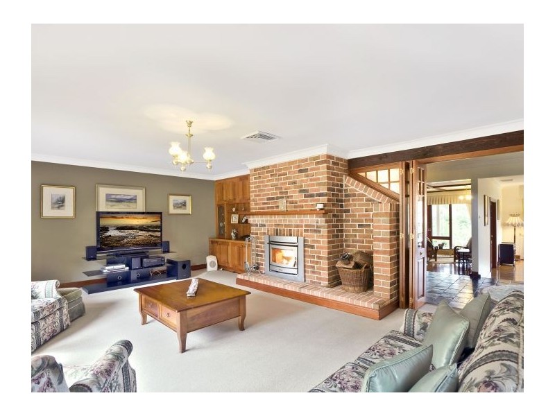 6 Corella Court, West Pennant Hills NSW 2125