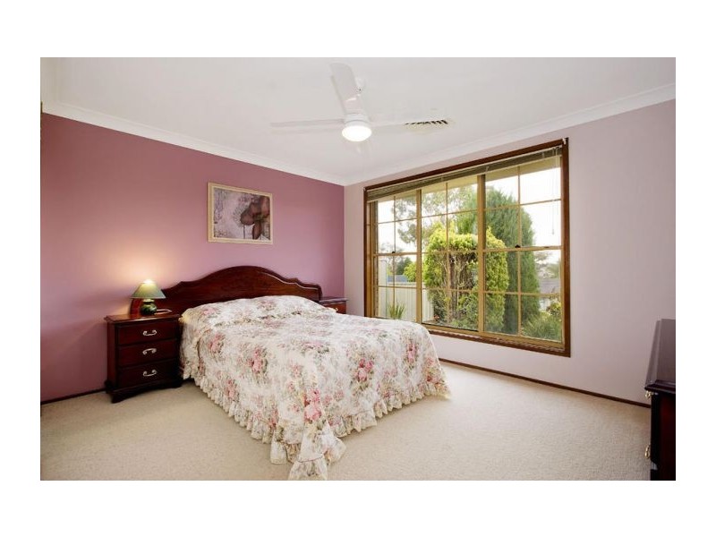 9 Battlement Cr, Castle Hill NSW 2154