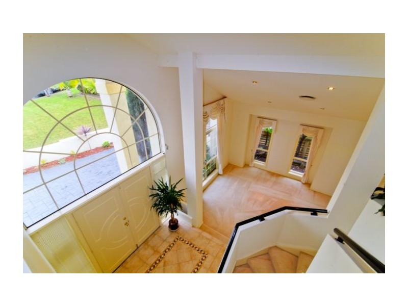 12 Lyndhurst Court, West Pennant Hills NSW 2125