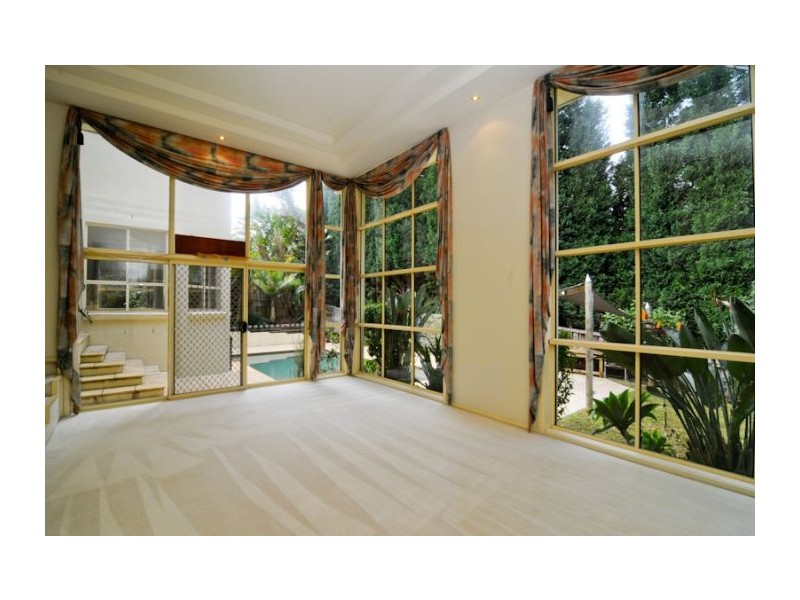 12 Lyndhurst Court, West Pennant Hills NSW 2125