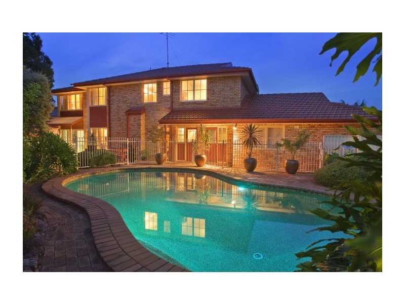 13 Lynwood Place, Castle Hill NSW 2154