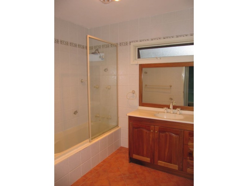 8 Dural Street, Kenthurst NSW 2156