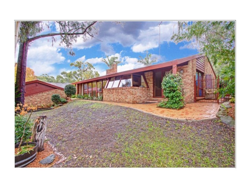 17 Carinda Drive, Glenhaven NSW 2156