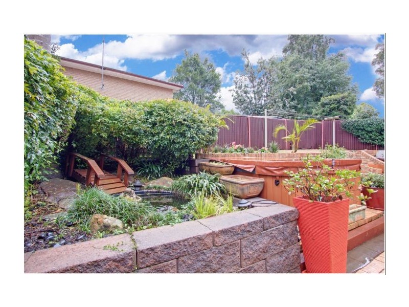 17 Carinda Drive, Glenhaven NSW 2156
