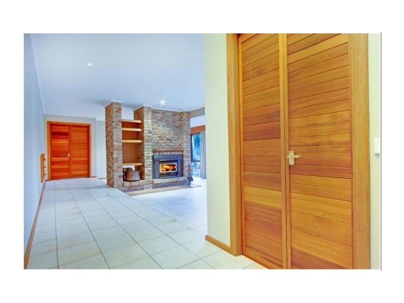 17 Carinda Drive, Glenhaven NSW 2156