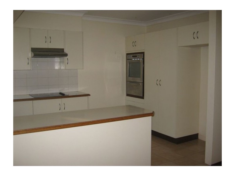 2/33 Boundary Road, Pennant Hills NSW 2120