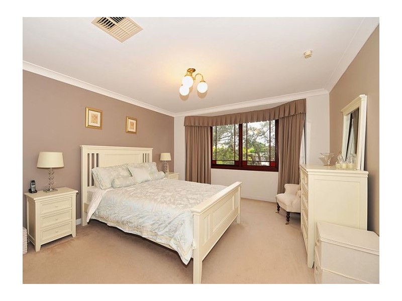 5 Amelia Godbee Ave, Glenhaven NSW 2156