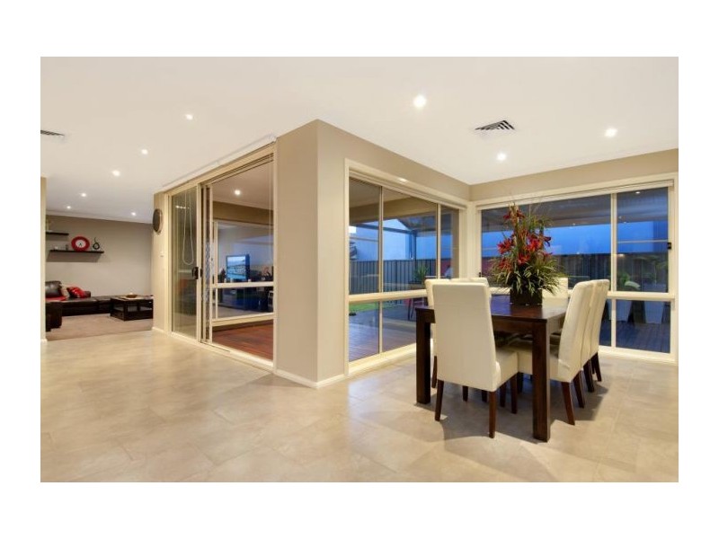 13 Honeyeater Crescent, Beaumont Hills NSW 2155