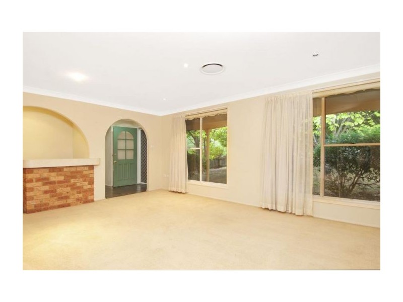 11 Maralinga Pl, West Pennant Hills NSW 2125