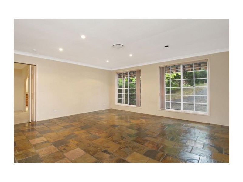 11 Maralinga Pl, West Pennant Hills NSW 2125