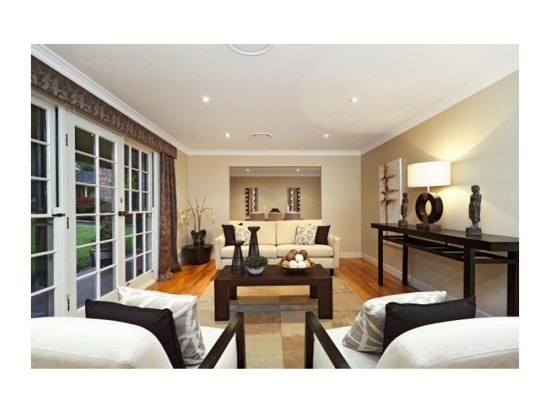 4 Sharp Close, Castle Hill NSW 2154