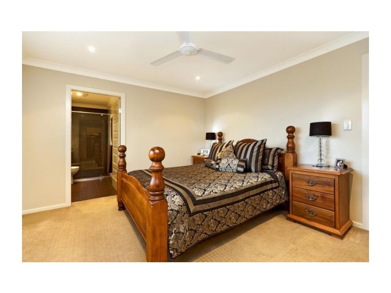 4 Sharp Close, Castle Hill NSW 2154