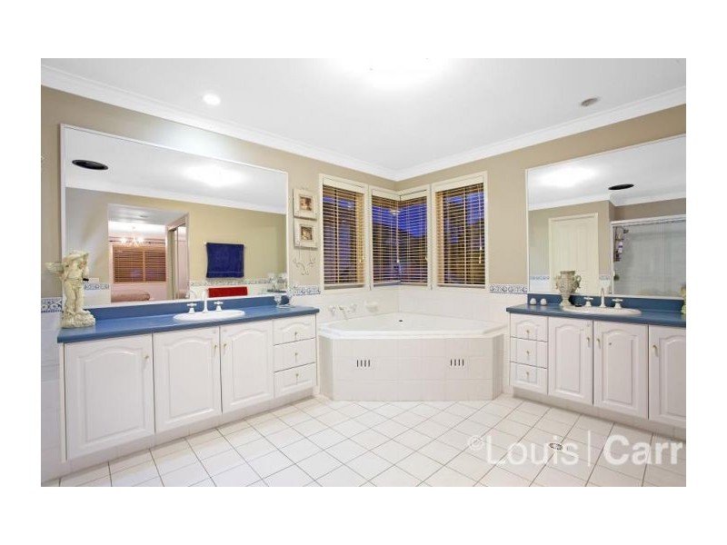 17 Arnold Janssen Drive, Beaumont Hills NSW 2155