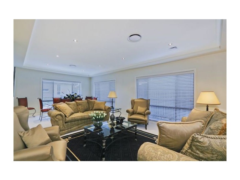 128 Gooraway Drive, Castle Hill NSW 2154