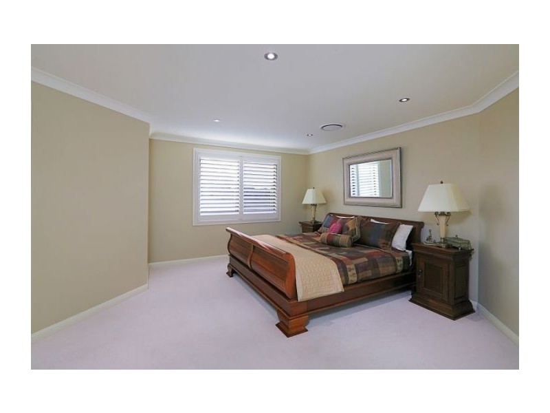 128 Gooraway Drive, Castle Hill NSW 2154