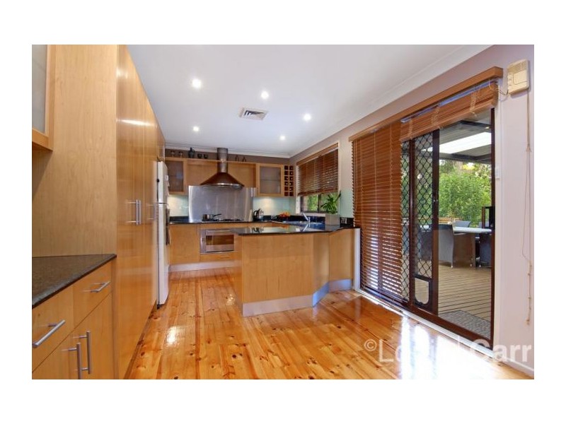 1 Wychwood Place, Castle Hill NSW 2154