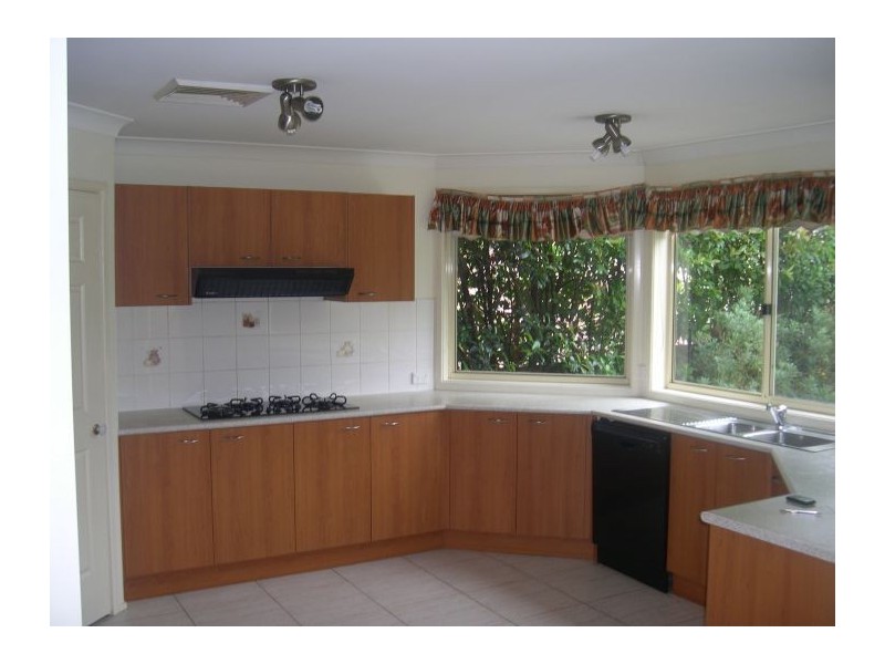 3 Mowbray Cl, Castle Hill NSW 2154