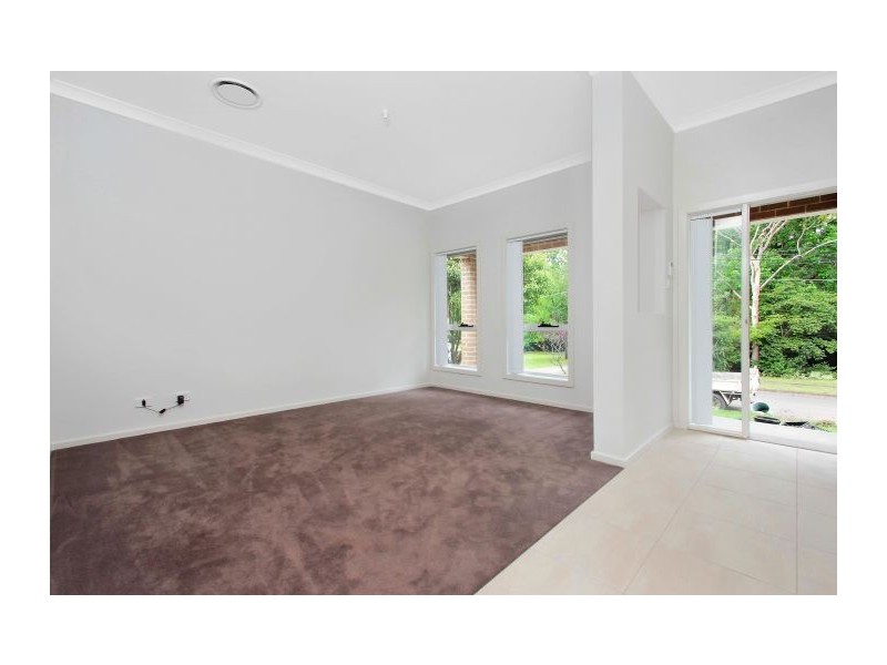 16 John Savage Cres, West Pennant Hills NSW 2125