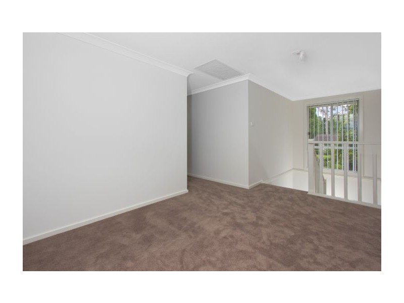 16 John Savage Cres, West Pennant Hills NSW 2125