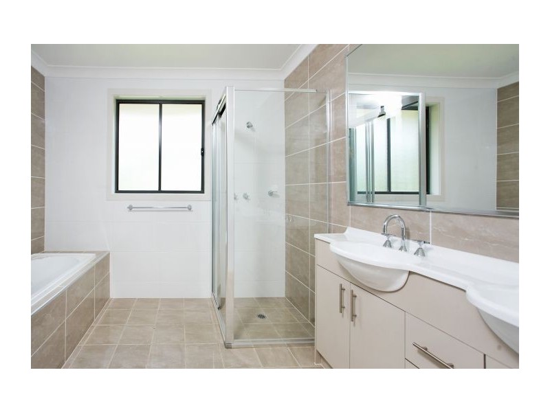 16a John Savage Cres, West Pennant Hills NSW 2125