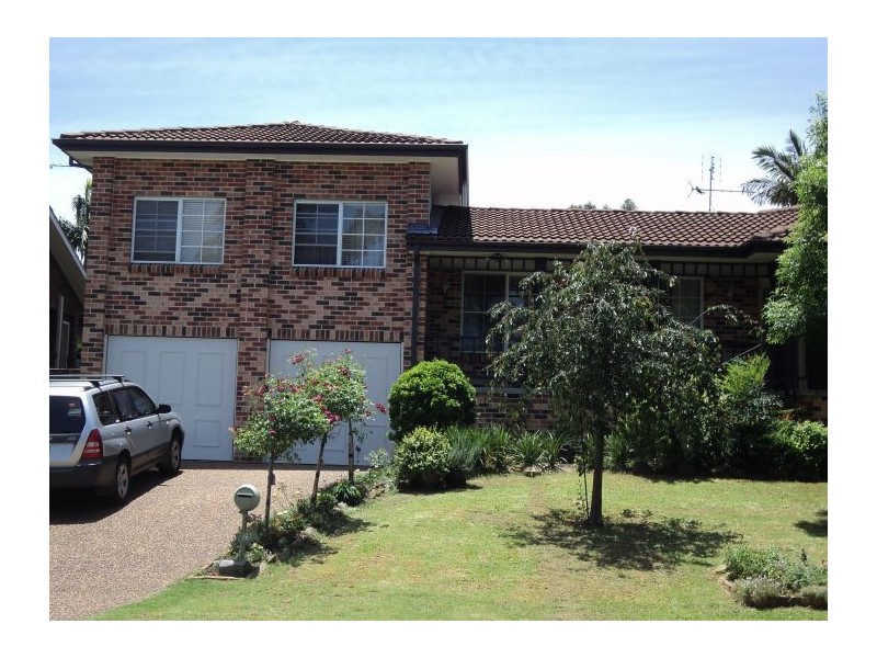 25 Gooraway Drive, Castle Hill NSW 2154