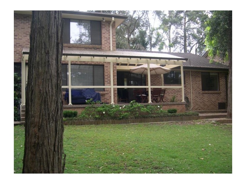 24 Francis Greenway Dr, Cherrybrook NSW 2126