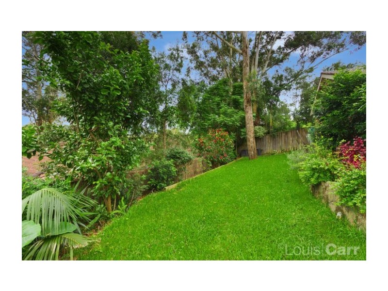 33 Wisteria Cres, Cherrybrook NSW 2126