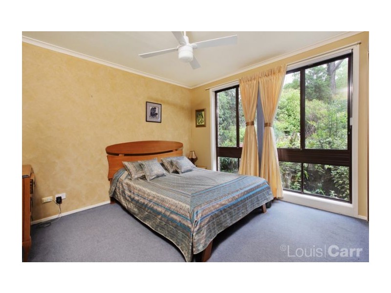 33 Wisteria Cres, Cherrybrook NSW 2126