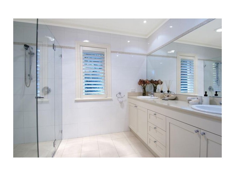 14 Hoop Pine Place, West Pennant Hills NSW 2125