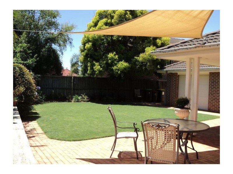 5 Leonords Way, Beaumont Hills NSW 2155