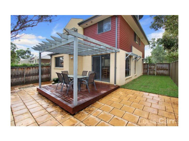31 Tree Top Circuit, Quakers Hill NSW 2763