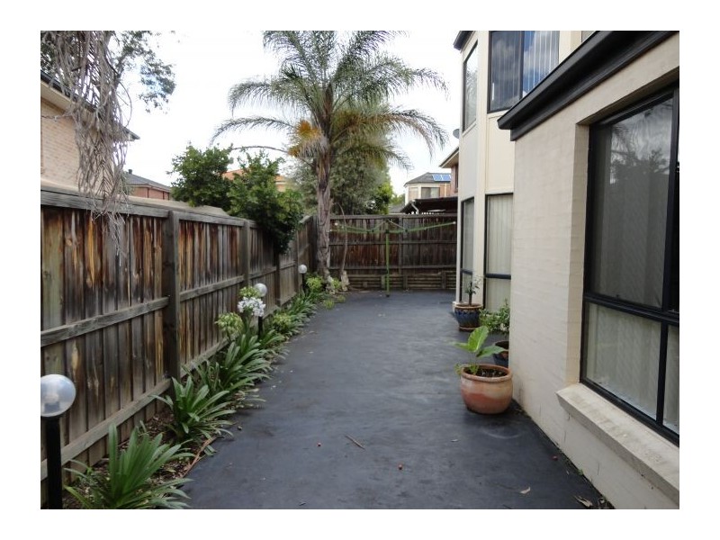 13 Forest Crescent, Beaumont Hills NSW 2155