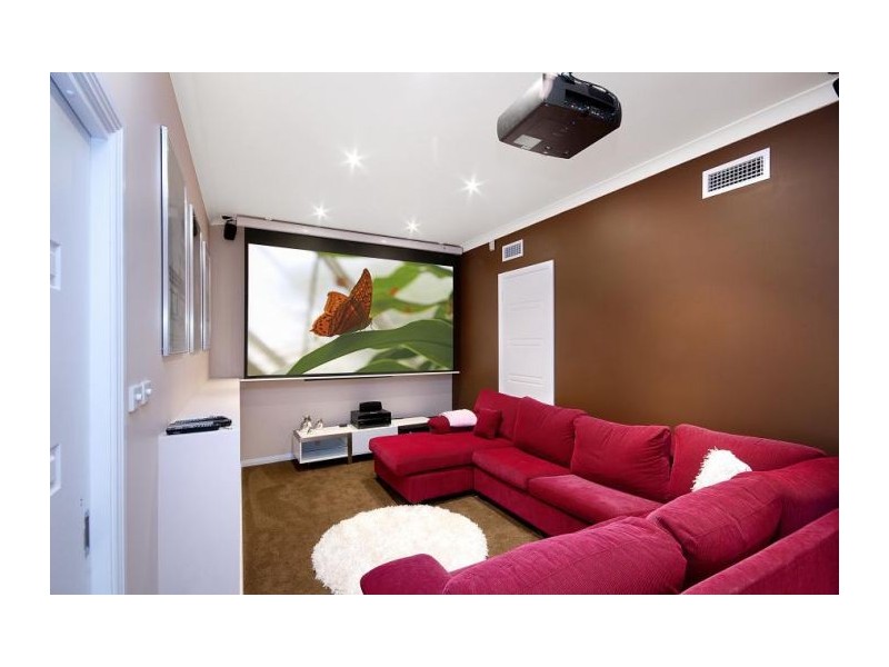 33 Alysse Close, Baulkham Hills NSW 2153