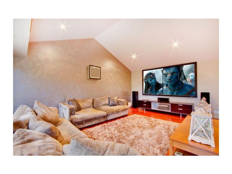 76 Merelynne Avenue, West Pennant Hills NSW 2125