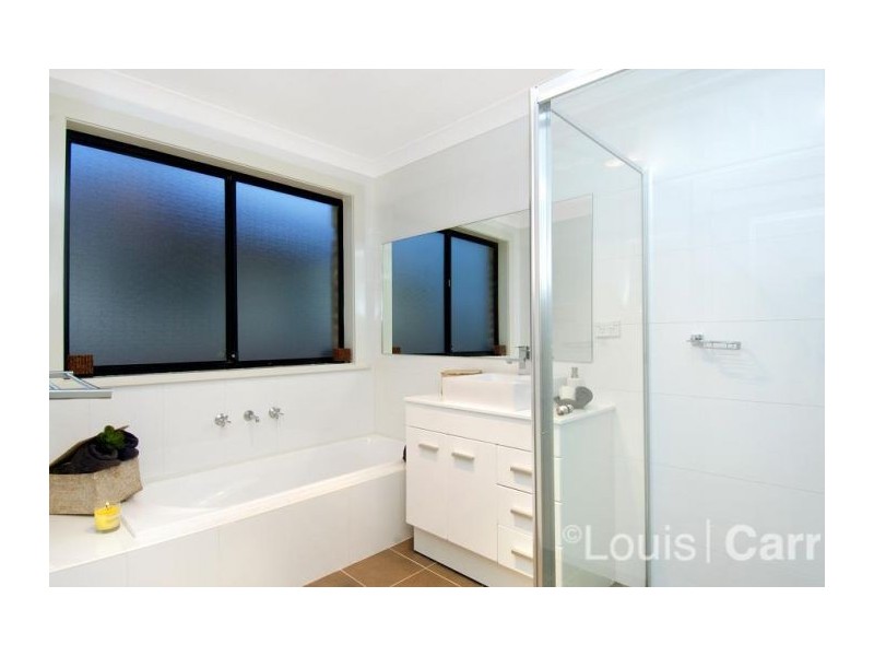 25 Farmer Circuit, Beaumont Hills NSW 2155