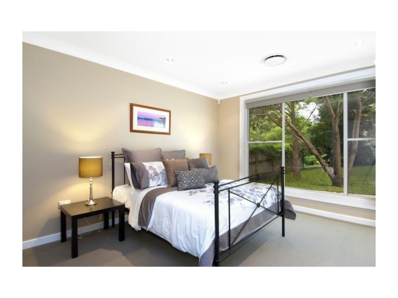 11 Maralinga Place, West Pennant Hills NSW 2125