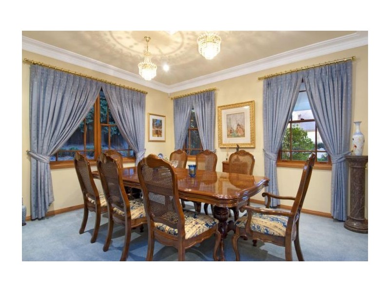 15 Carnarvon Avenue, Glenhaven NSW 2156