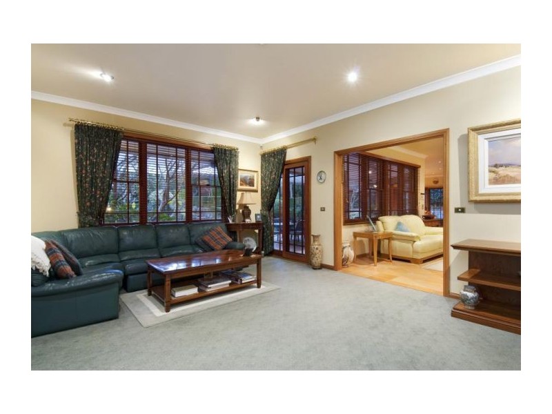15 Carnarvon Avenue, Glenhaven NSW 2156
