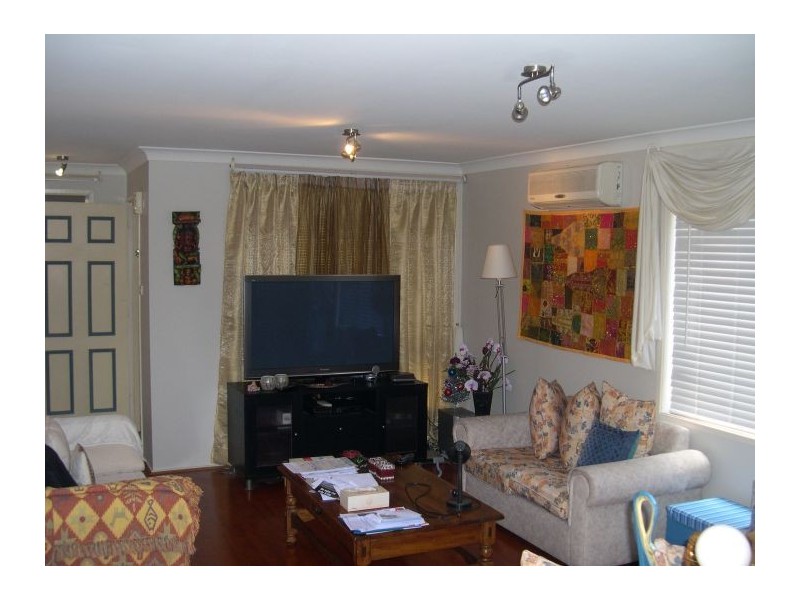 1/68 County Dr, Cherrybrook NSW 2126