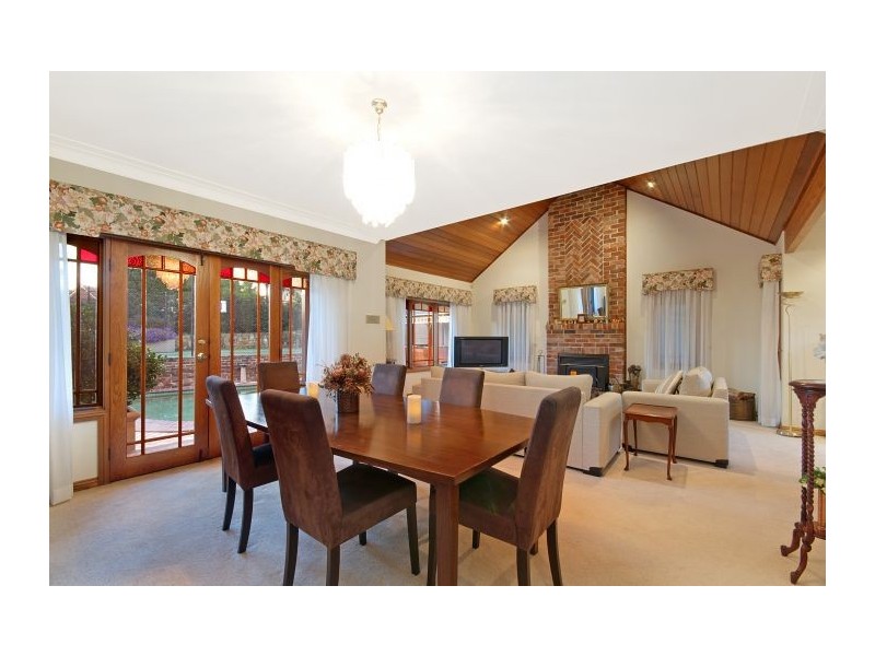 8 Glendale Grove, West Pennant Hills NSW 2125