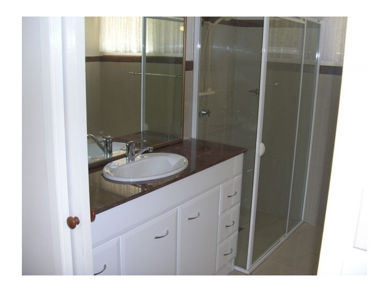 6 Garthowen Cres, Castle Hill NSW 2154