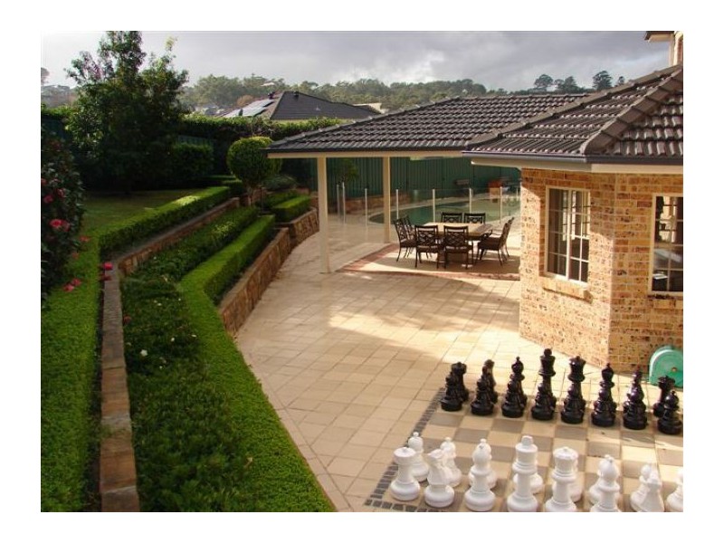 32 Redwood Close, Castle Hill NSW 2154