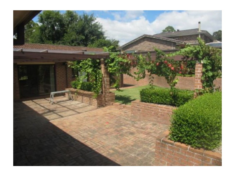 41 Beechwood Pde, Cherrybrook NSW 2126