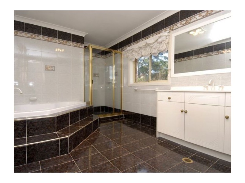 14 Glenridge Ave, West Pennant Hills NSW 2125